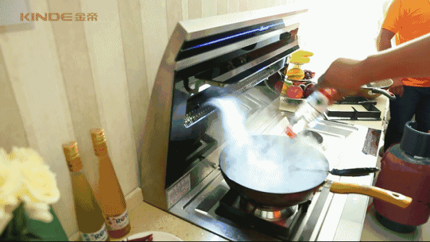 金帝集成灶側(cè)吸式吸煙效果
